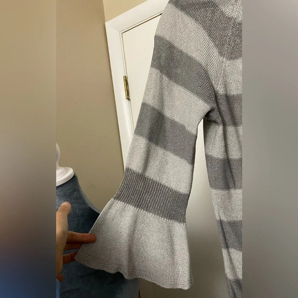 NWT J. Jill Gray Stripe Knit Sweater Size Small - Picture 7 of 10